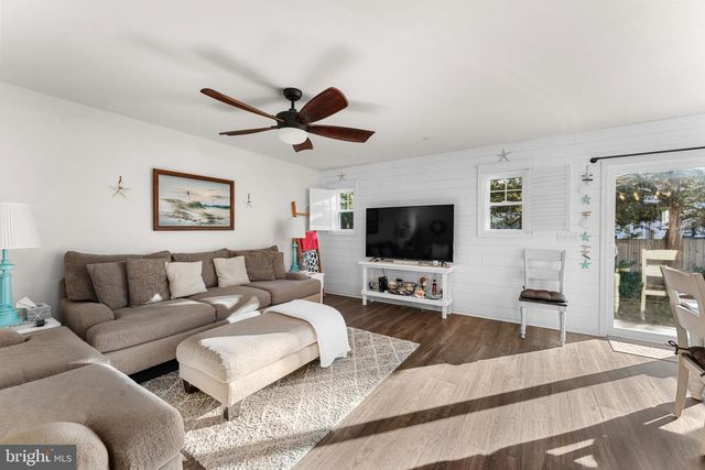 305 142ND ST, Ocean City, MD 21842