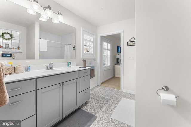 305 142ND ST, Ocean City, MD 21842