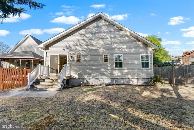 305 142ND ST, Ocean City, MD 21842