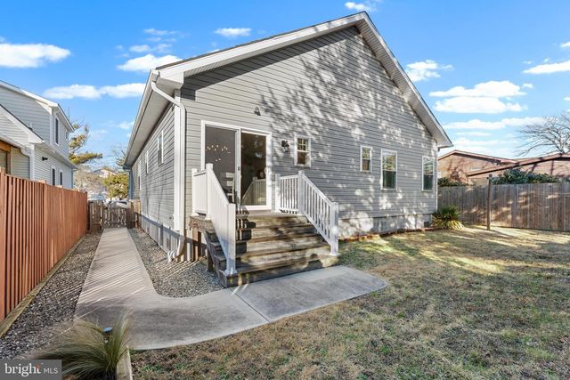 305 142ND ST, Ocean City, MD 21842