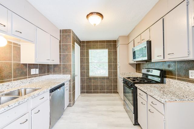15902 Timber Valley Drive, Houston, TX 77070