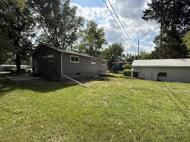 9470 Peck Road, Greenville, MI 48838