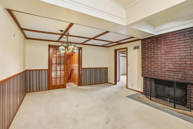 1204 Locust Street, Adel, IA 50003