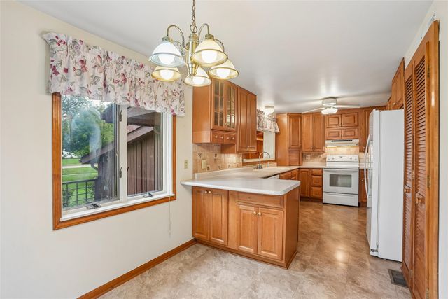 1204 Locust Street, Adel, IA 50003