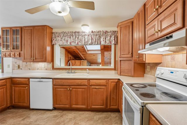 1204 Locust Street, Adel, IA 50003
