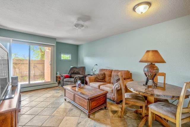 149 Calle Ojo Feliz B, Santa Fe, NM 87505