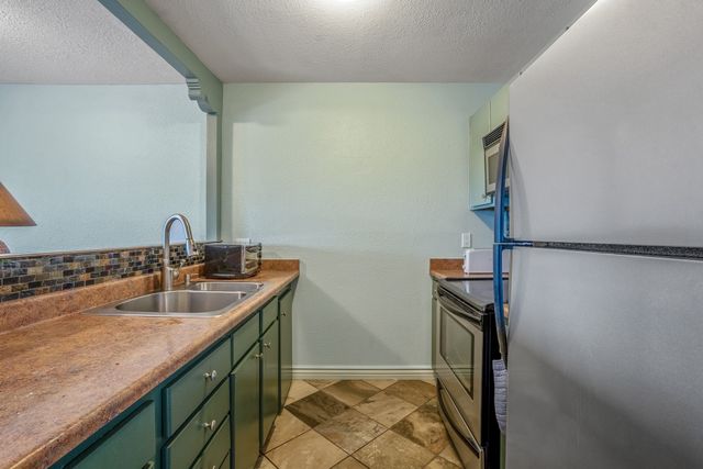 149 Calle Ojo Feliz B, Santa Fe, NM 87505