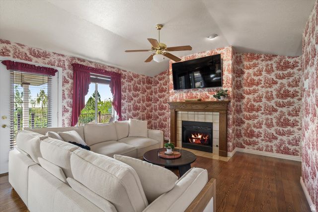 1139 N 3150 E, Layton, UT 84040