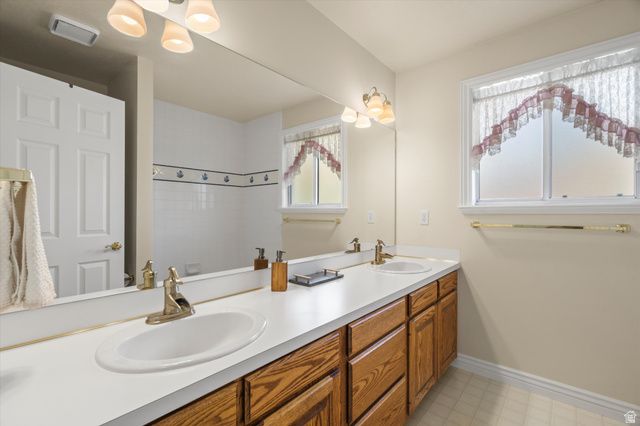 1139 N 3150 E, Layton, UT 84040