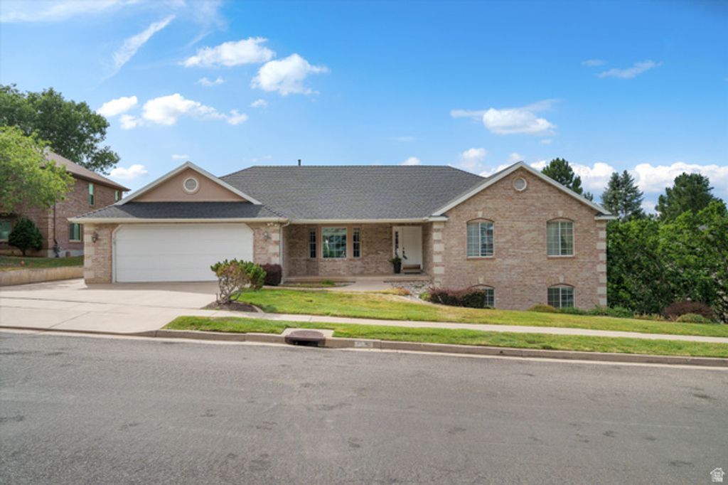 1139 N 3150 E, Layton, UT 84040
