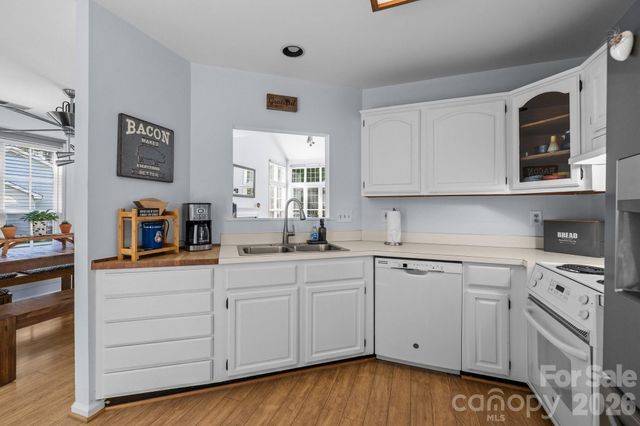 13914 Loch Loyal Drive, Charlotte, NC 28273