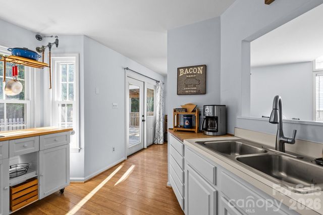 13914 Loch Loyal Drive, Charlotte, NC 28273