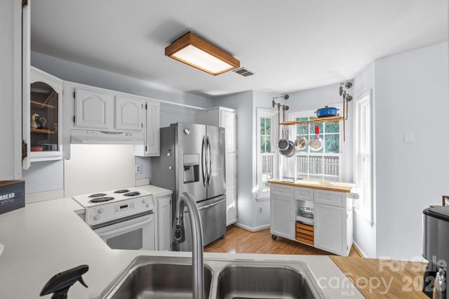 13914 Loch Loyal Drive, Charlotte, NC 28273