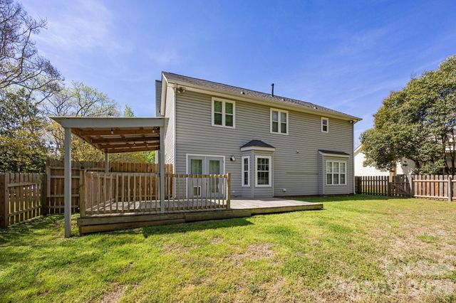 13914 Loch Loyal Drive, Charlotte, NC 28273