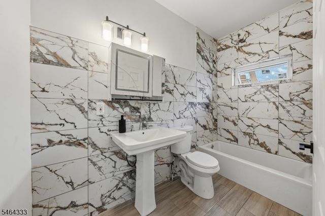 109 Monmouth Ave, Wayne Twp., NJ 07470