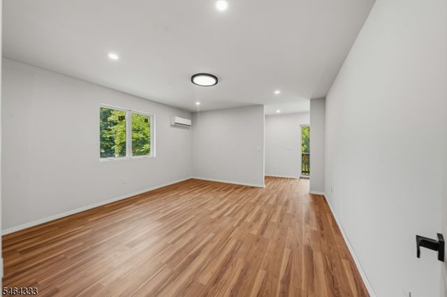 109 Monmouth Ave, Wayne Twp., NJ 07470
