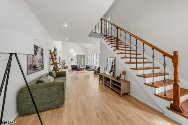 109 Monmouth Ave, Wayne Twp., NJ 07470