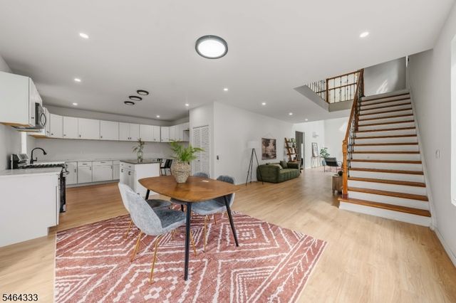 109 Monmouth Ave, Wayne Twp., NJ 07470