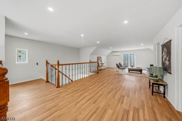 109 Monmouth Ave, Wayne Twp., NJ 07470