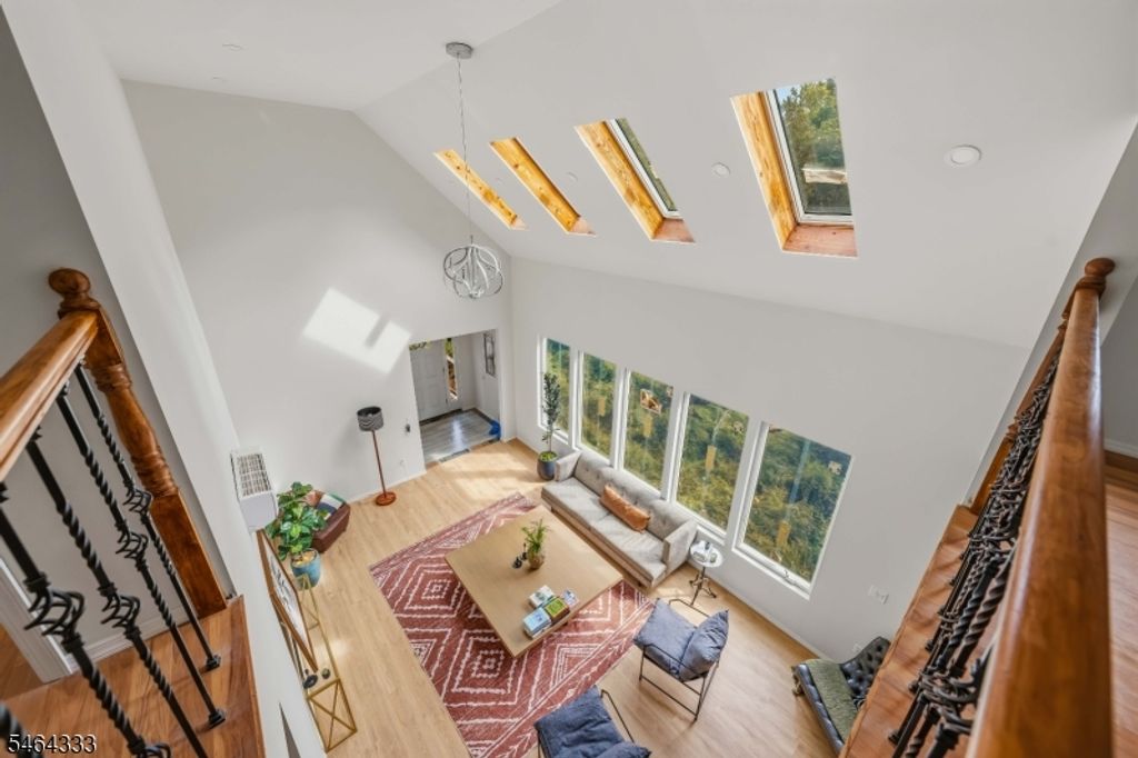 109 Monmouth Ave, Wayne Twp., NJ 07470