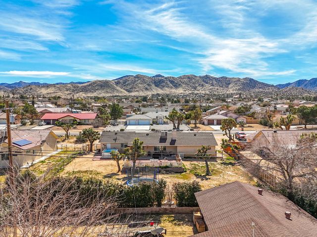 57885 El Dorado Drive, Yucca Valley, CA 92284