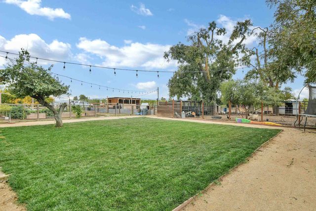 2661 Walnut Blvd, Brentwood, CA 94513