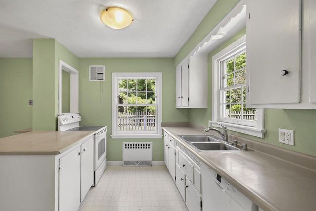 225 Westmorland Boulevard, Madison, WI 53705
