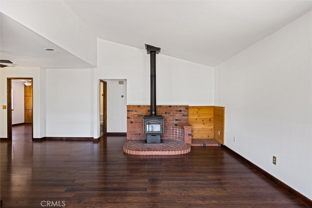 Image 10 of property listing at 5109 Bluebird Lane, Paso Robles, CA 93446