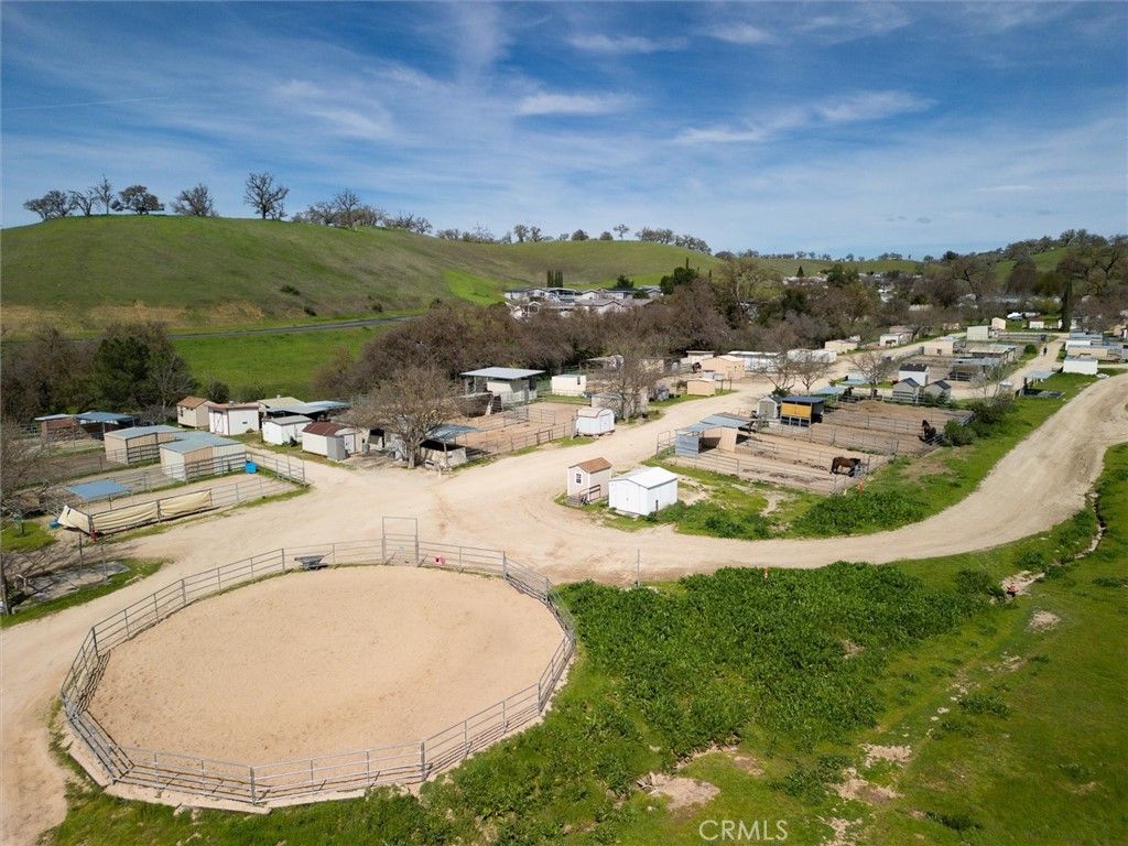Image 40 of property listing at 5109 Bluebird Lane, Paso Robles, CA 93446