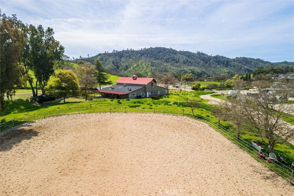 Image 43 of property listing at 5109 Bluebird Lane, Paso Robles, CA 93446