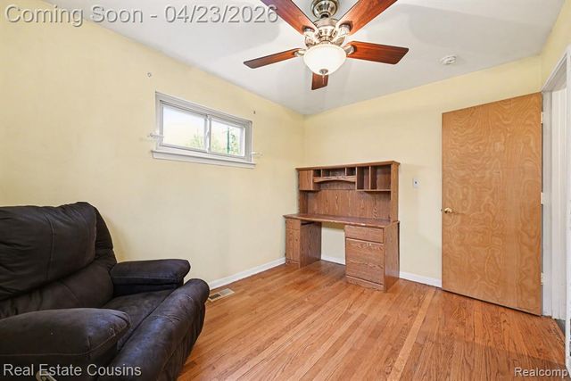 32224 Joy Road, Livonia, MI 48150