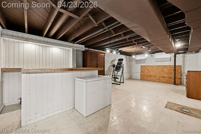 32224 Joy Road, Livonia, MI 48150