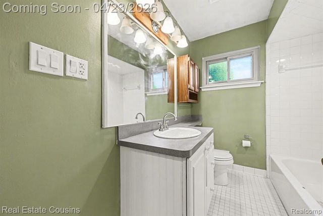 32224 Joy Road, Livonia, MI 48150