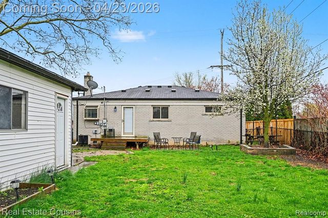 32224 Joy Road, Livonia, MI 48150