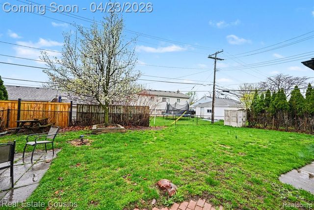 32224 Joy Road, Livonia, MI 48150