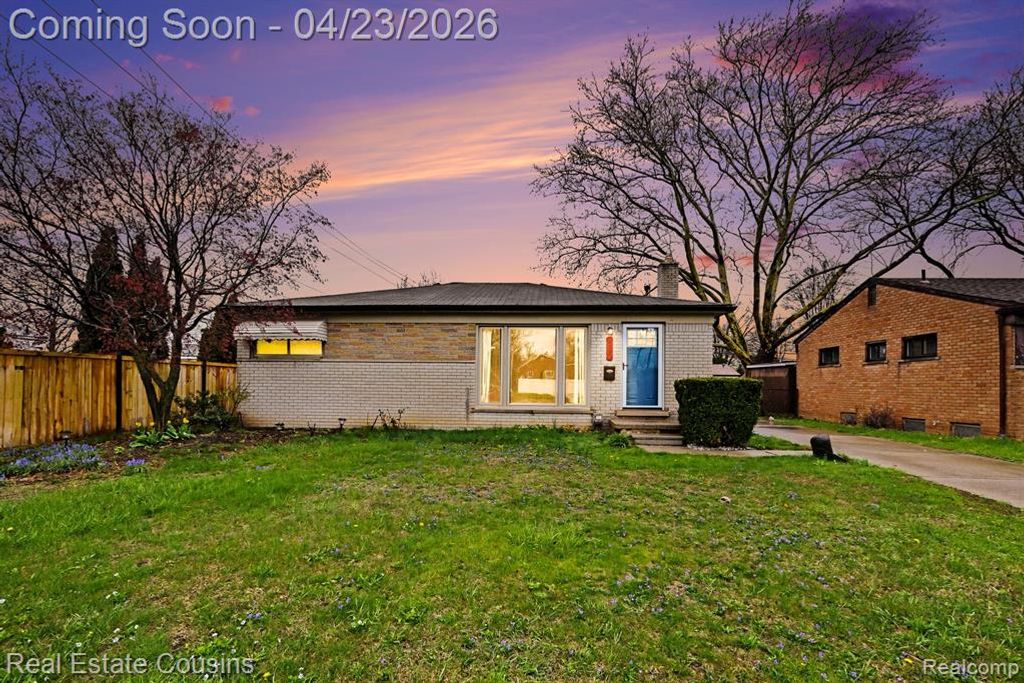 32224 Joy Road, Livonia, MI 48150