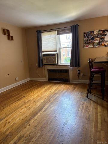 50 Davenport Avenue 1C, New Rochelle, NY 10805