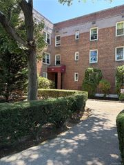 50 Davenport Avenue 1C, New Rochelle, NY 10805