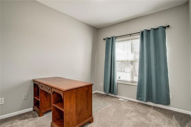 1618 Ridgeway Drive, Raymore, MO 64083