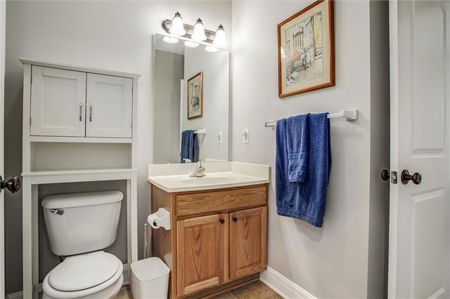 1618 Ridgeway Drive, Raymore, MO 64083