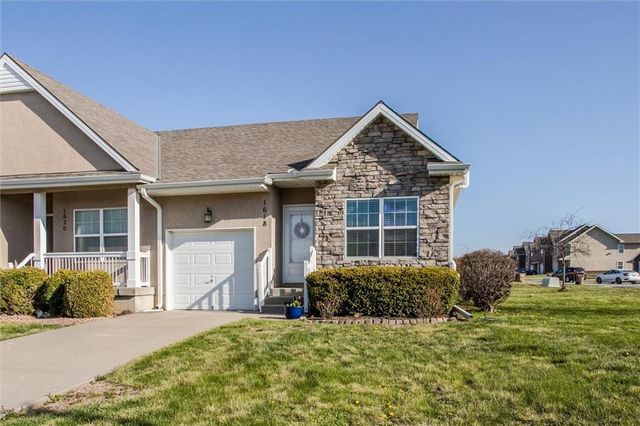1618 Ridgeway Drive, Raymore, MO 64083
