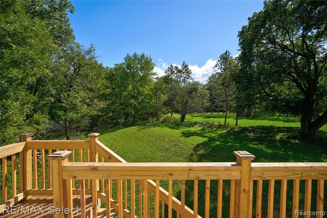 12111 Linden Road, Linden, MI 48451