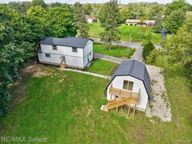 12111 Linden Road, Linden, MI 48451