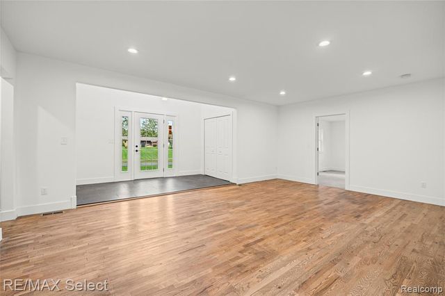 12111 Linden Road, Linden, MI 48451