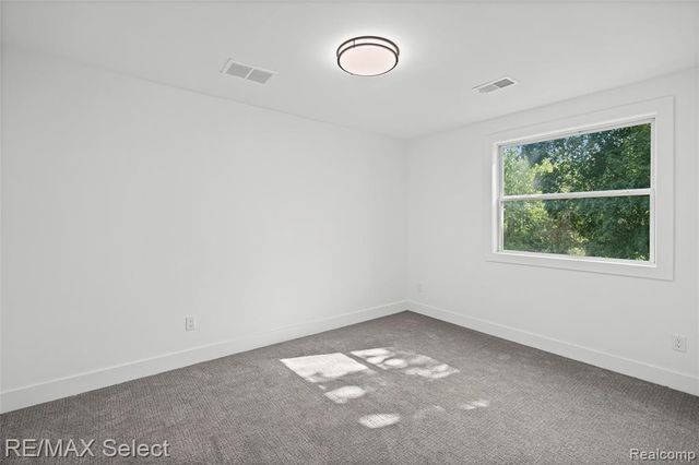 12111 Linden Road, Linden, MI 48451