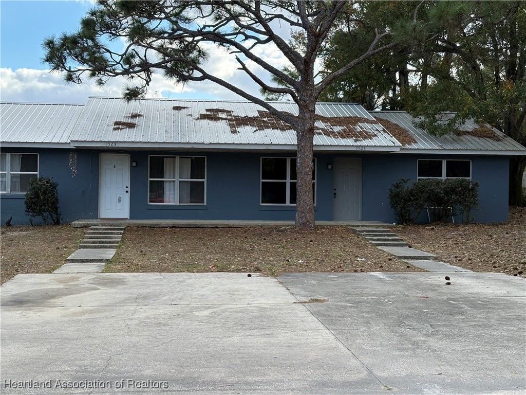 1521 Bassage Road, Sebring, FL 33875