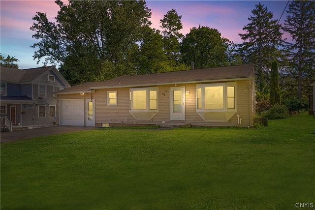 25 Van Epps Street, Vernon, NY 13476