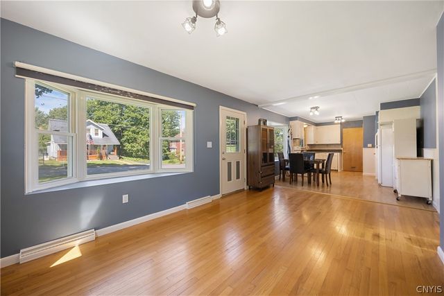 25 Van Epps Street, Vernon, NY 13476