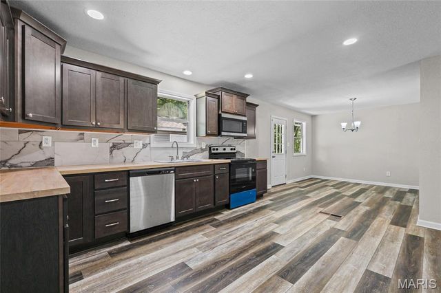 204 Wesley Drive, Bonne Terre, MO 63628