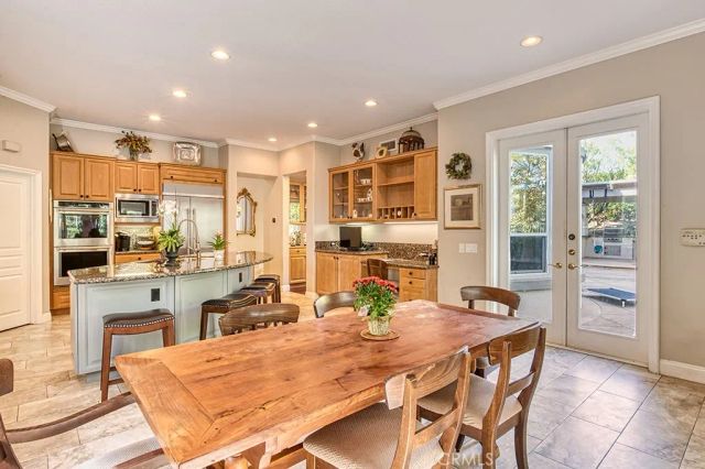 2 Lake View, Coto De Caza, CA 92679